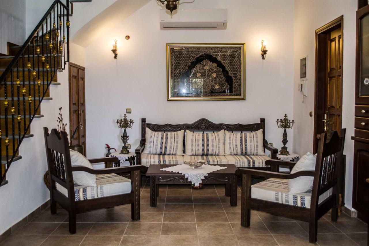 Villa Gem Moni Evaggelistrias 外观 照片